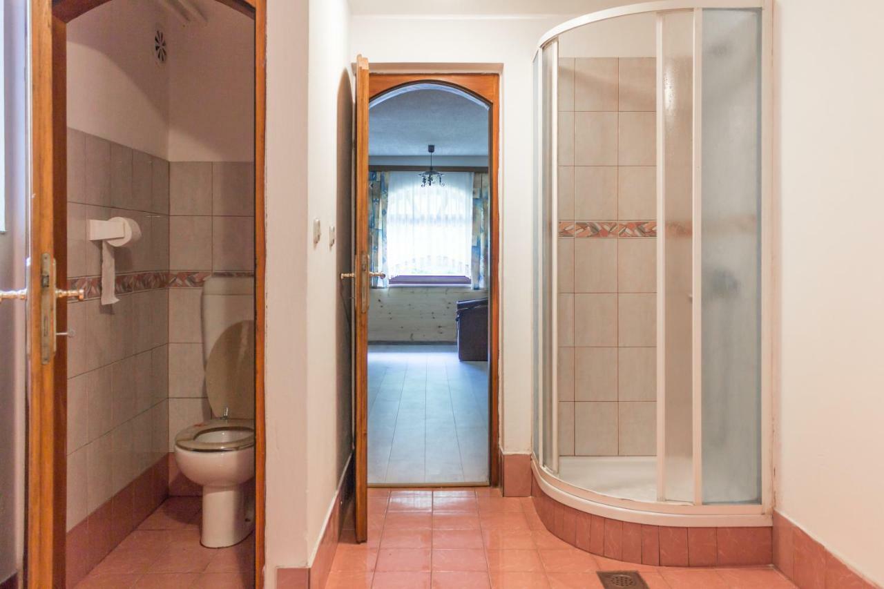 LučeKrivec公寓 外观 照片